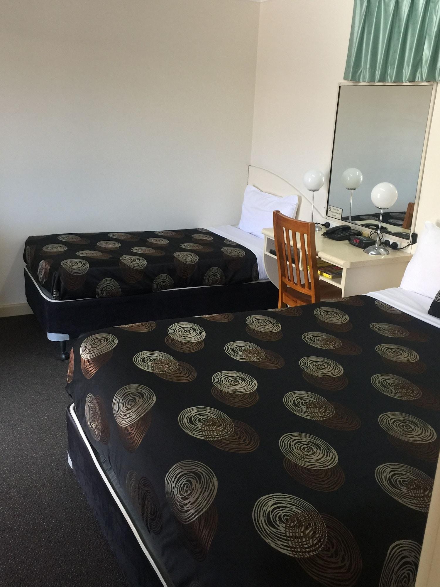 Econo Lodge Park Lane Bundaberg Dış mekan fotoğraf