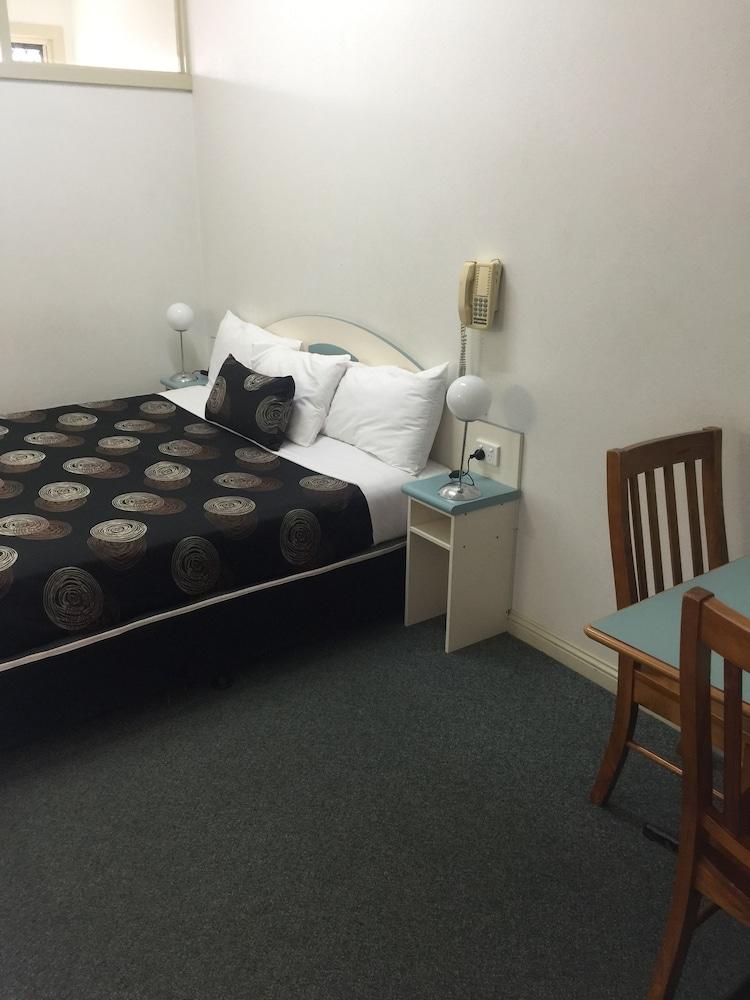 Econo Lodge Park Lane Bundaberg Dış mekan fotoğraf
