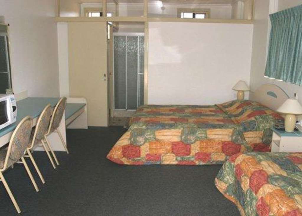 Econo Lodge Park Lane Bundaberg Oda fotoğraf