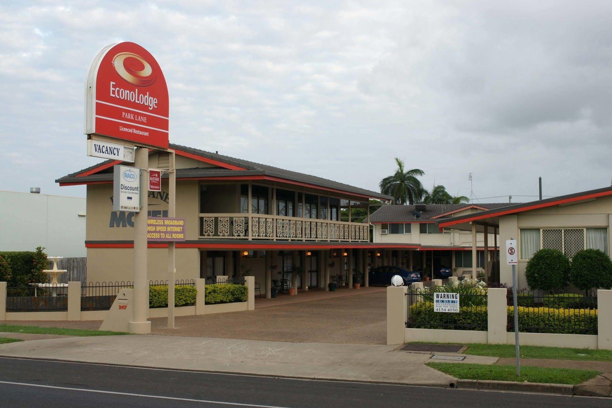 Econo Lodge Park Lane Bundaberg Dış mekan fotoğraf